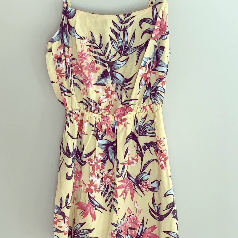 Women’s short floral yellow romper